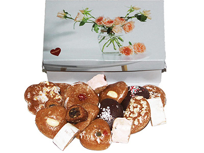 Pappschachtel "Blumen" mit Ischler Lebkuchen-Allerlei